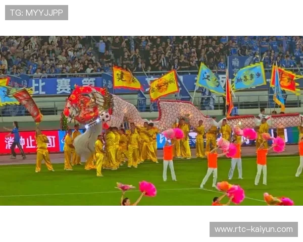 江苏“苏超”联赛带动非遗展示，草根赛事激发全民参与热潮